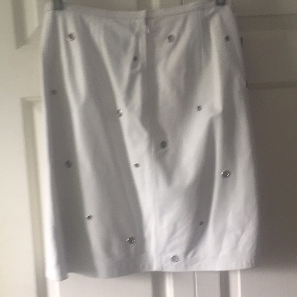 Leather skirt - Picture 2 of 2